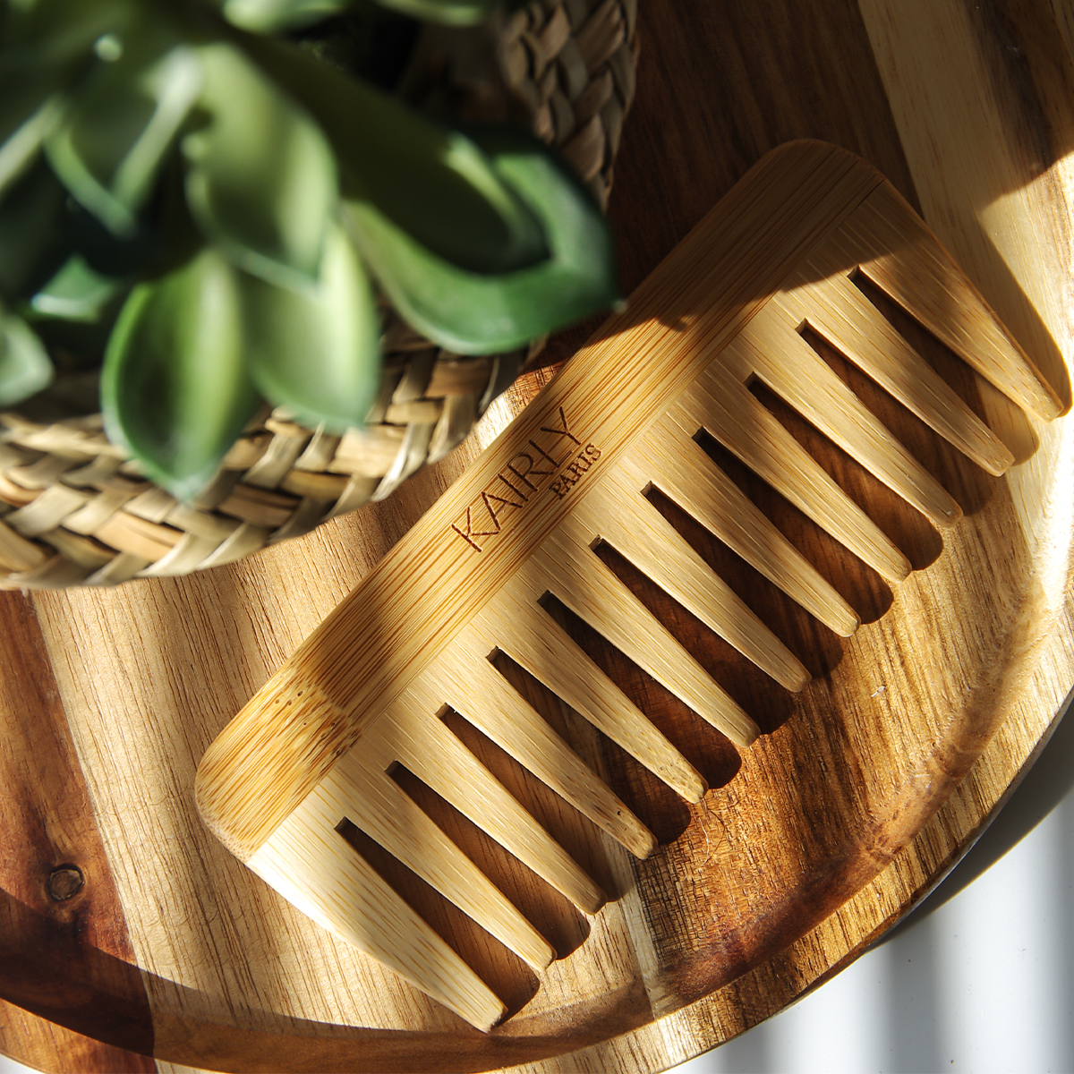 LARGE DETANGLING BAMBOO COMB | NATURALONG